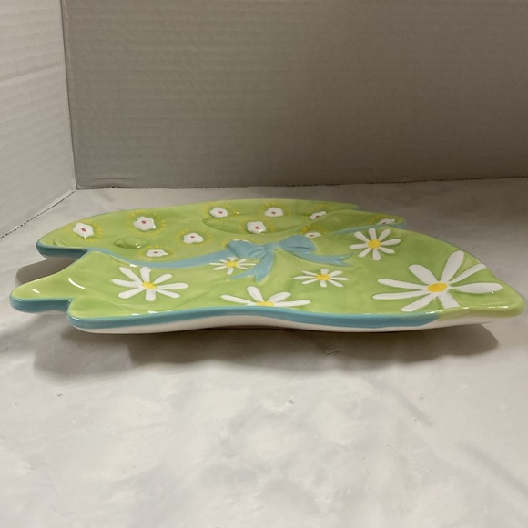 Pier 1 Easter Bunny Rabbit Hand Painted Dolomite Cookie Treats Plate Daisies - Picture 6 of 7